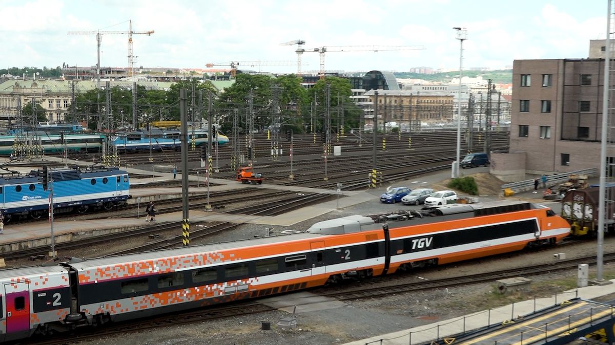 Legendární TGV z 80. let je v Česku. Na vysokorychlostní tratě se čeká už desítky let